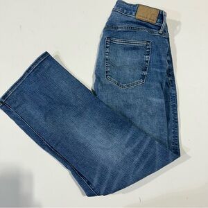 American Eagle air flex + Classic Blue Denim Jeans
